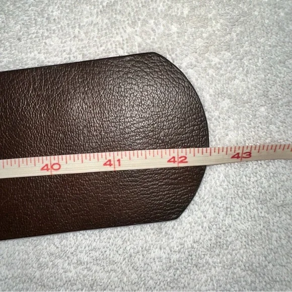 SOLD - Vintage Banana Republic Wide Brown Leather Belt Solid Brass Buckle - Picture 7 of 9